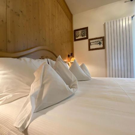 Rutzer Hotel Ristorante & Panoramic Spa 아지아고 외부 사진