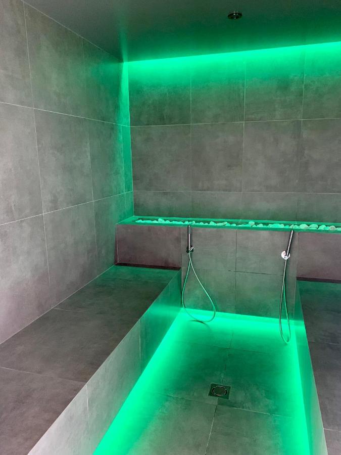 Rutzer Hotel Ristorante & Panoramic Spa 아지아고 외부 사진