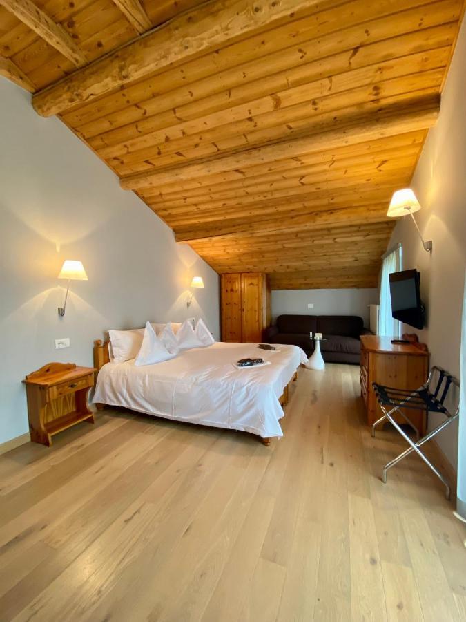 Rutzer Hotel Ristorante & Panoramic Spa 아지아고 외부 사진